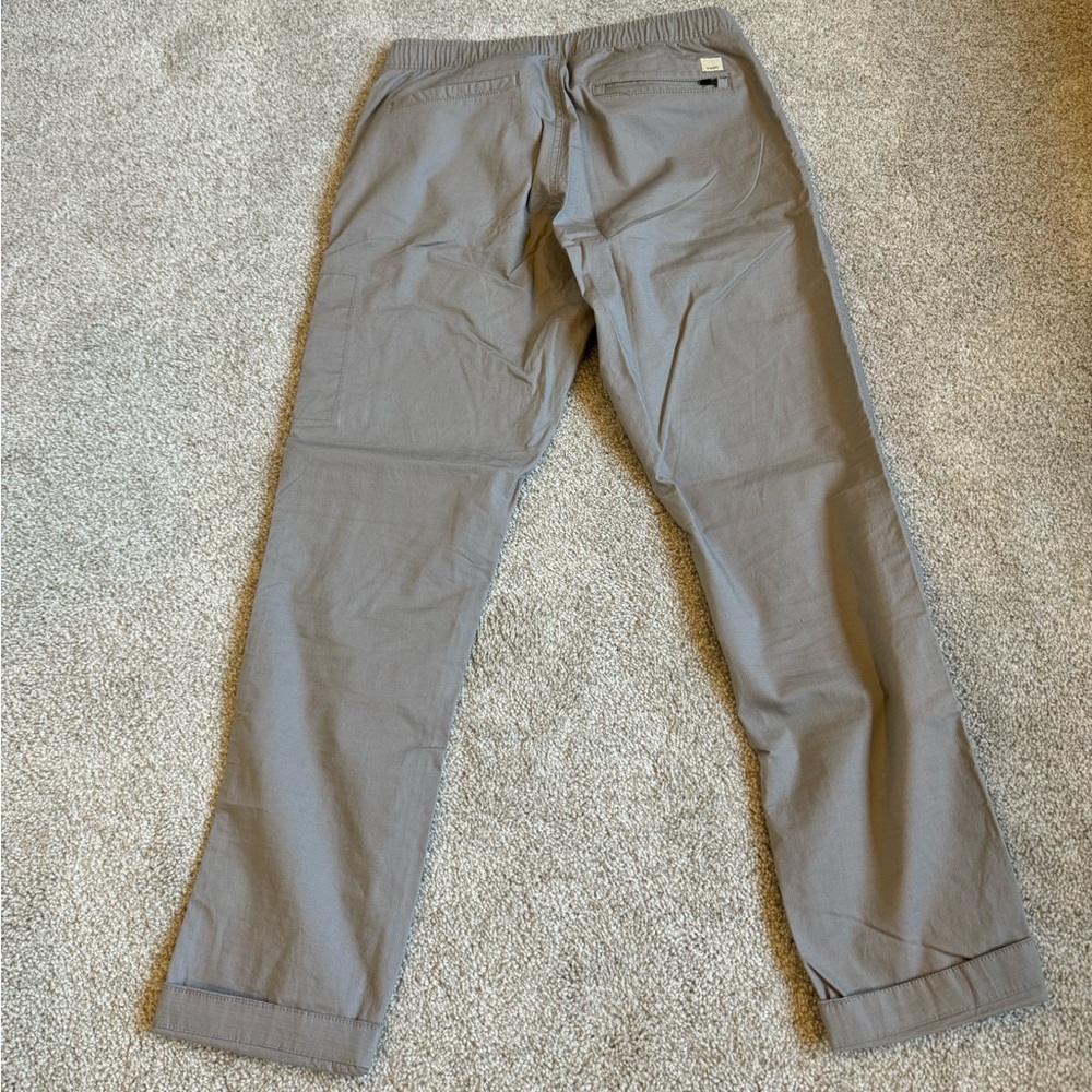 Vuori Ripstop pants Silver size small